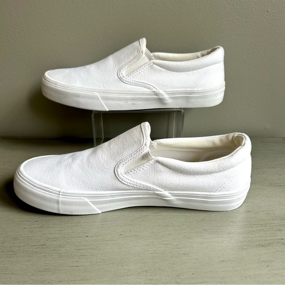 No Boundaries NOBO Memory Foam White Slip-On Canvas Sneakers Women 7.5 - Picture 8 of 10